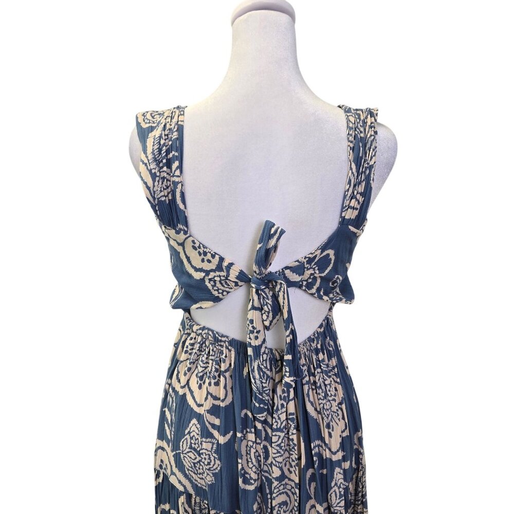 Angie Boho Floral Print Keyhole Peek-A-Boo Tiered Maxi Dress Size Medium - Picture 5 of 5